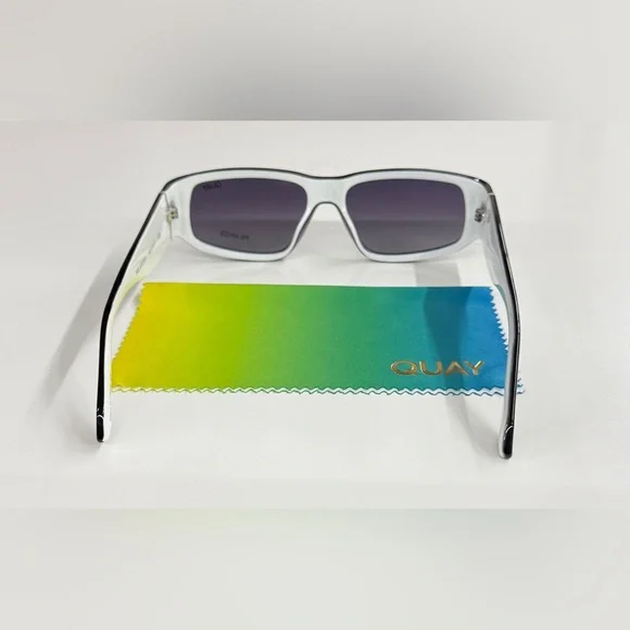 - Quay No Envy Black White Smoke Polarised - Picture 3 of 8